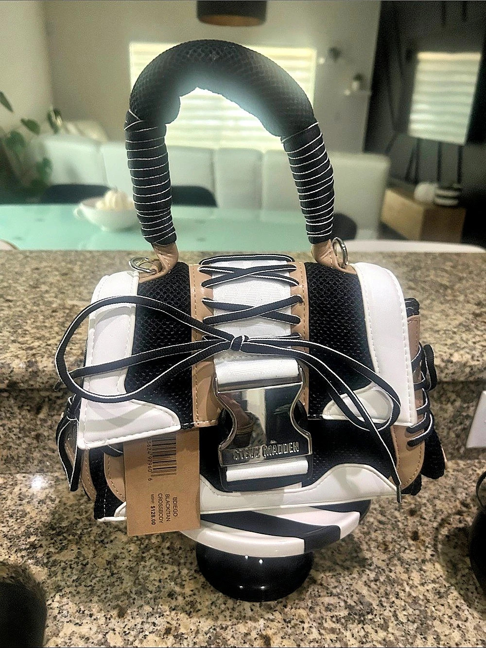 Steve Madden BODIEGO BLACKTAN CROSSBODY Color Block Shoulder Bag